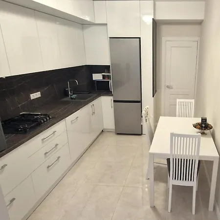Black & White Apartment Chisinau Exterior photo